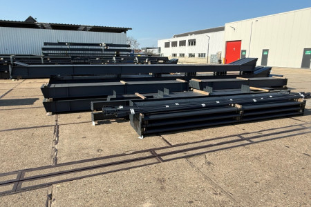 19.00 x 50.00m (950m²)